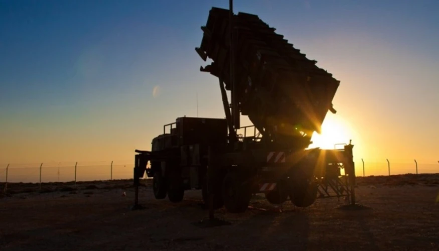 Пускова установка та ракета Patriot PAC-3 MSE на позиції