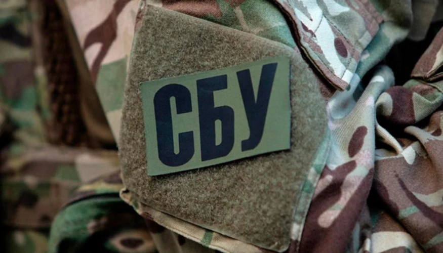 СБУ викрила у Києві двох агентів ФСБ, які оформлювали термінали Starlink для армії РФ