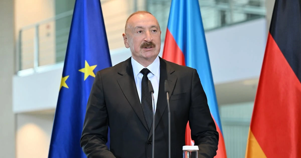 Баку без відома офіційної влади: що змінила заява Алієва про переговори щодо війни