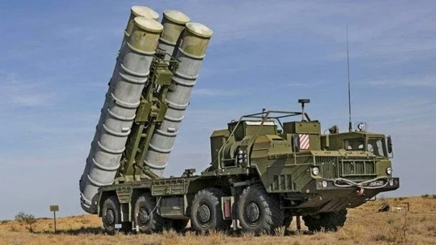 ГУР офіційно підтвердило знищення С-400 «Тріумф» у Криму