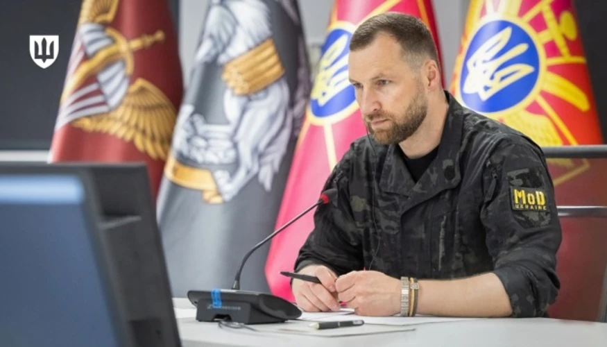 Міноборони назвало причину цивільного статусу нового міністра Хмари
