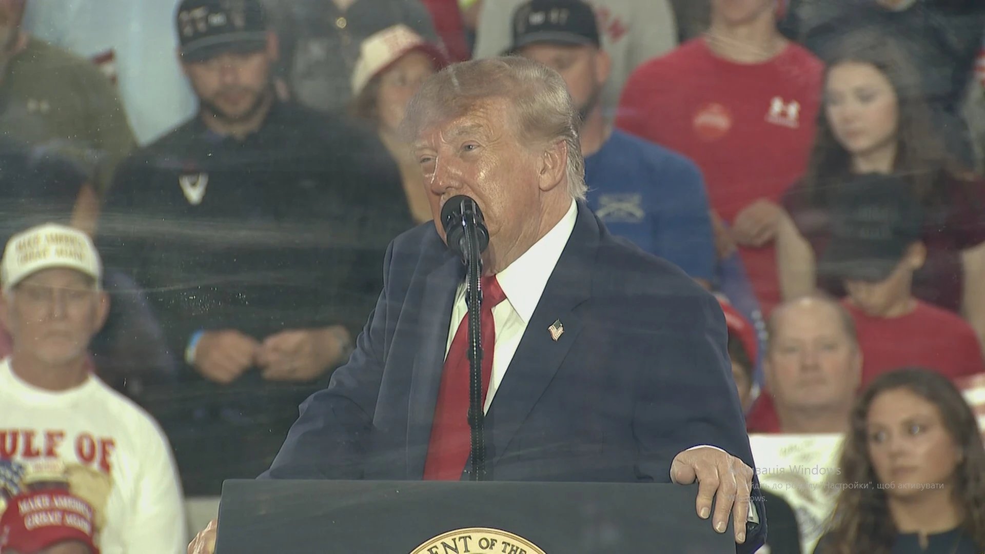 Дональд Трамп ухвалив заяву про третій термін, попри конституційну заборону